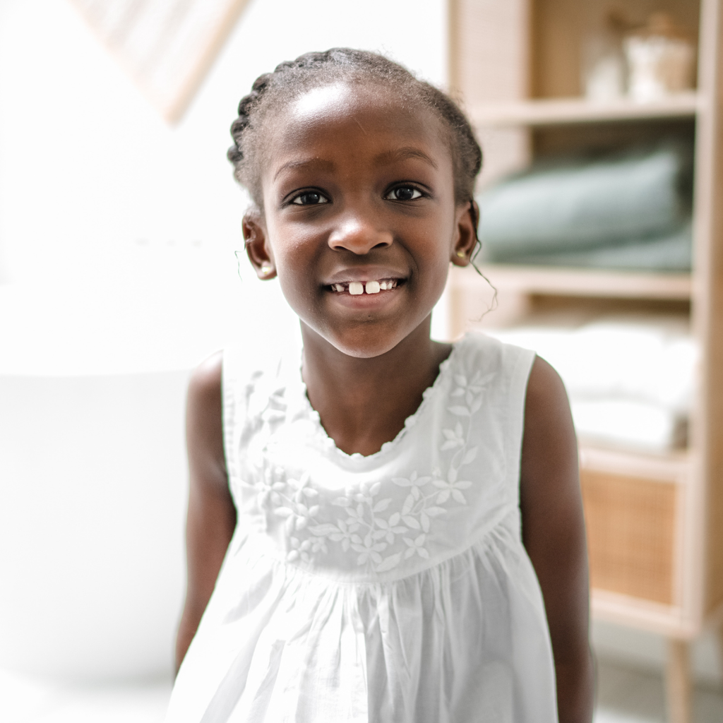 The Girl's Nightgown